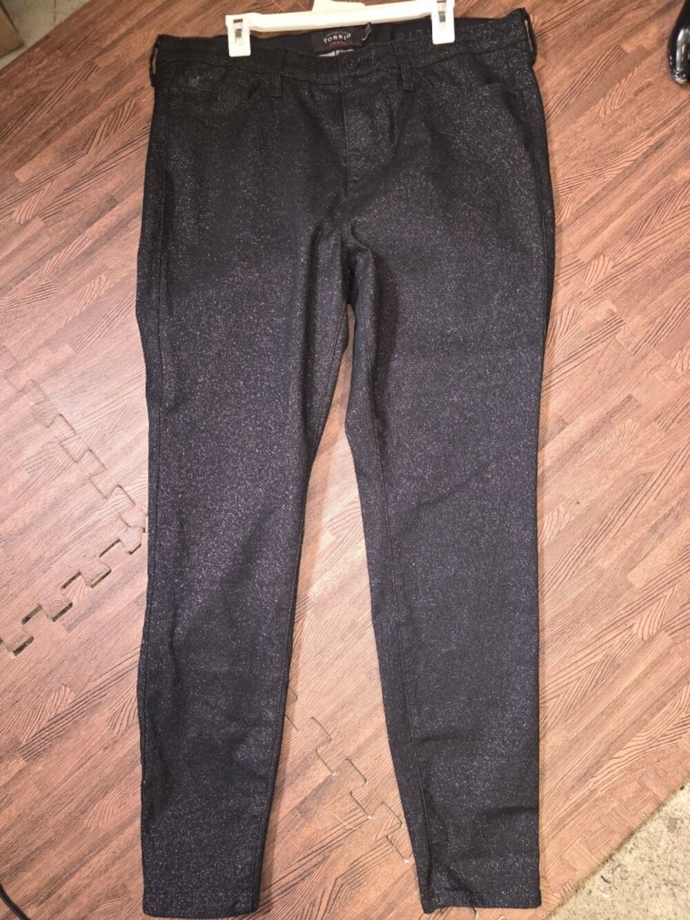 Torrid Womens Black Glitter Skinny Jeans Size 20T Cotton Blend Stretch Modern Fi